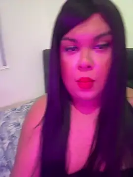 Snapshot of NicoleBBigAss chatting on May 9, 5:23 am NicoleBBigAss online show from May 9, 5:23 am