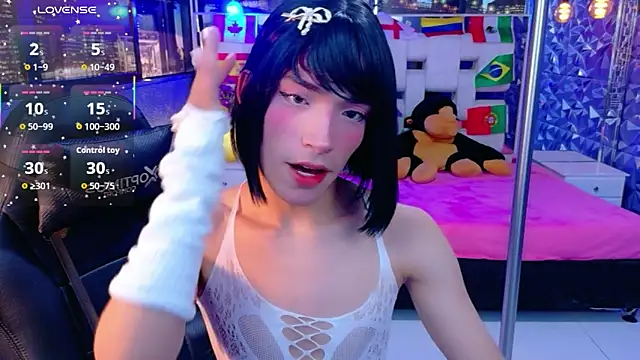Snapshot of IsaacNovaa chatting on July 1, 8:30 pm IsaacNovaa online show from July 1, 8:30 pm