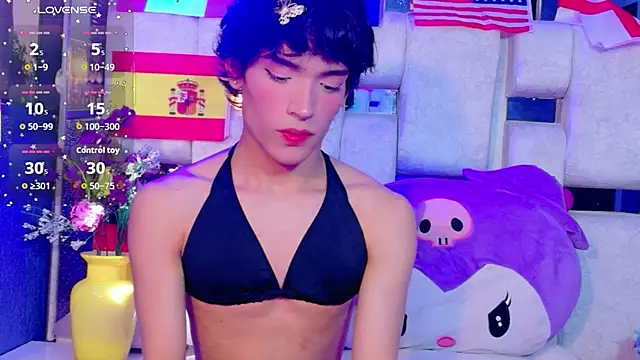 Snapshot of IsaacNovaa chatting on July 8, 8:46 pm IsaacNovaa online show from July 8, 8:46 pm