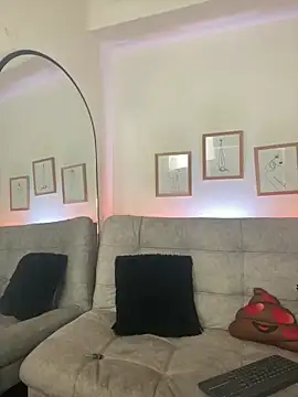 CharlotteCopper  online show from April 1, 10:27 am