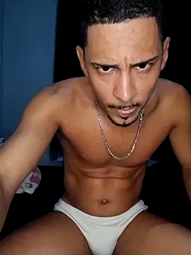 Snapshot of Obaianossa chatting on April 6, 9:05 pm Obaianossa online show from April 6, 9:05 pm