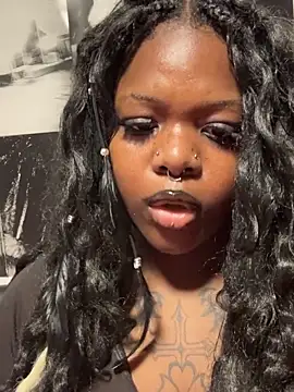 Snapshot of Nyla_xox chatting on April 15, 10:54 pm Nyla xox online show from April 15, 10:54 pm