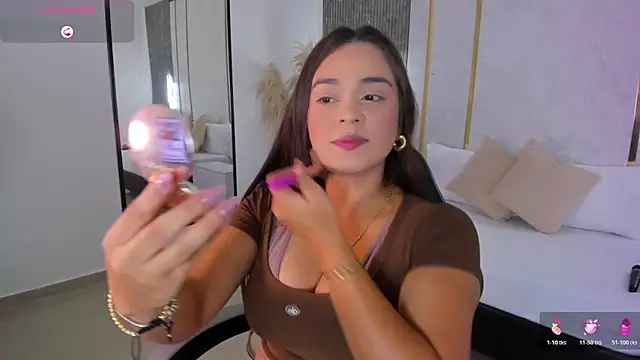 Snapshot of alana_dantes_ chatting on March 28, 12:16 pm alana dantes online show from March 28, 12:16 pm