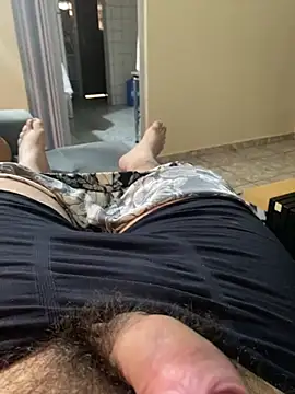 safadogggg online show from April 17, 7:39 pm