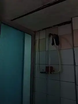 Snapshot of upssamuuu chatting on March 31, 5:57 pm upssamuuu online show from March 31, 5:57 pm