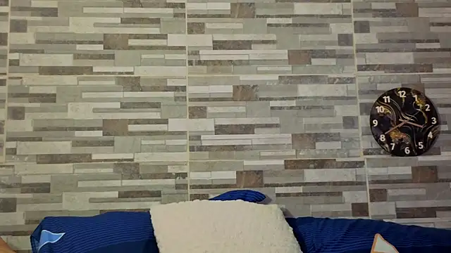 Snapshot of MAX_COOPER1 chatting on March 27, 10:09 pm MAX COOPER1 online show from March 27, 10:09 pm