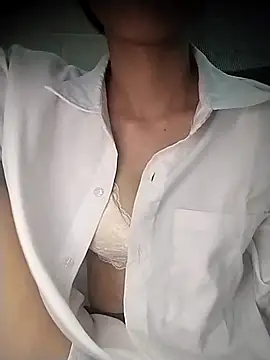 Snapshot of Miyumi1137 chatting on March 31, 9:53 am Miyumi1137 online show from March 31, 9:53 am