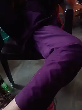 Snapshot of x_rani chatting on March 30, 9:54 am x rani online show from March 30, 9:54 am