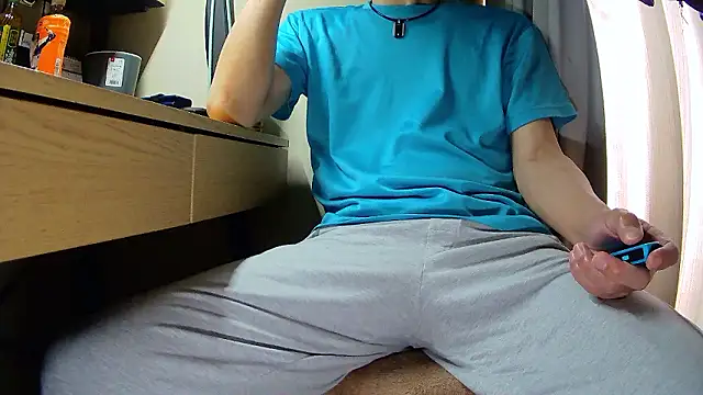 Snapshot of t-ky-taro chatting on April 2, 1:25 am t-ky-taro online show from April 2, 1:25 am