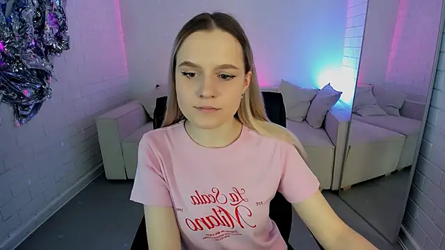 SherriButlers online show from April 3, 9:29 am