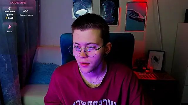Snapshot of Thomas_Norton chatting on April 30, 8:37 pm Thomas Norton online show from April 30, 8:37 pm
