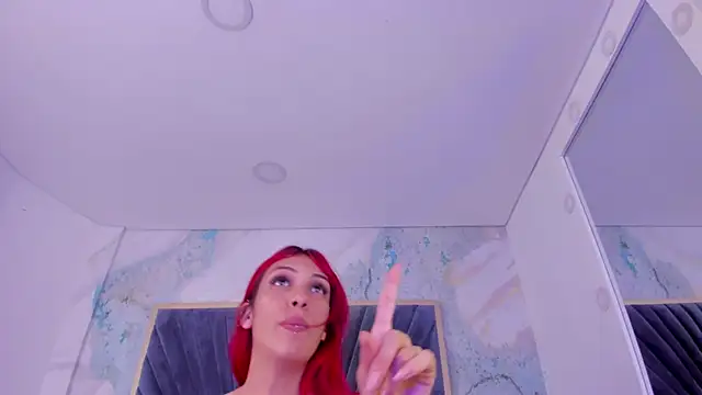 Snapshot of Derieri_Blush chatting on May 30, 5:32 pm Derieri Blush online show from May 30, 5:32 pm