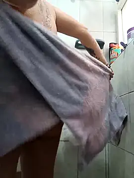 Dayan White online show from March 27, 6:07 pm