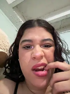 Snapshot of IvyRousex chatting on March 30, 7:26 pm IvyRousex online show from March 30, 7:26 pm