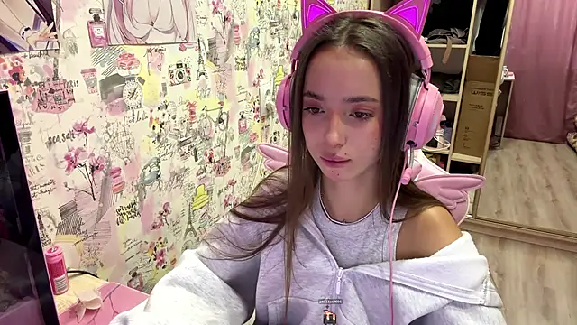 Snapshot of Lesikk chatting on April 3, 10:08 pm Lesikk online show from April 3, 10:08 pm