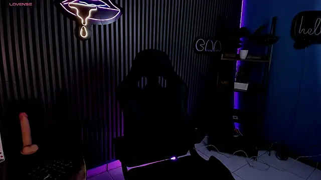 Snapshot of Luna_roose1 chatting on April 28, 12:54 pm Luna roose1 online show from April 28, 12:54 pm