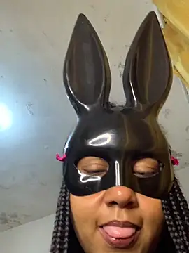 Snapshot of SecretCaribe chatting on April 1, 4:57 am SecretCaribe online show from April 1, 4:57 am