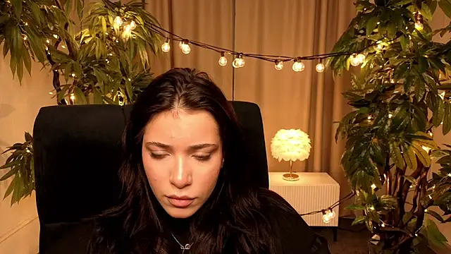 AnnaWillyams online show from March 27, 8:26 am