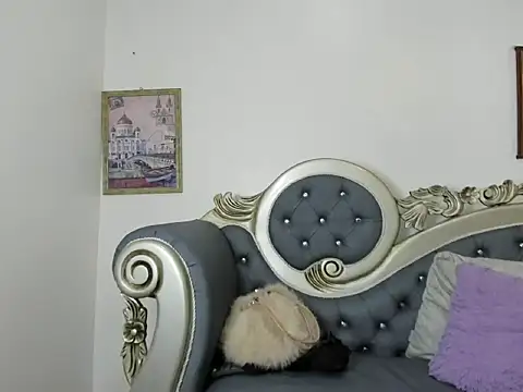 Snapshot of JADE-ESMERALDA chatting on April 2, 7:55 pm JADE-ESMERALDA online show from April 2, 7:55 pm