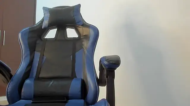 Snapshot of Milo_LatinBoy chatting on March 26, 7:52 pm Milo LatinBoy online show from March 26, 7:52 pm