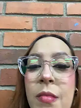 victoria luxx  online show from March 27, 8:19 pm