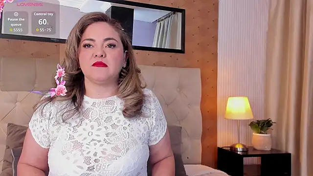 Snapshot of Natashablade__ chatting on March 30, 11:44 am Natashablade online show from March 30, 11:44 am