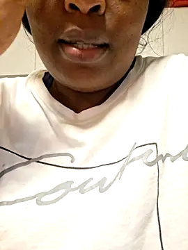 Sheryl007 online show from April 1, 9:23 pm