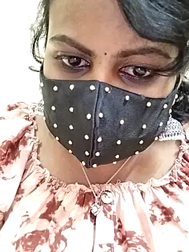 Snapshot of honeyflowerr chatting on March 26, 9:42 pm honeyflowerr online show from March 26, 9:42 pm