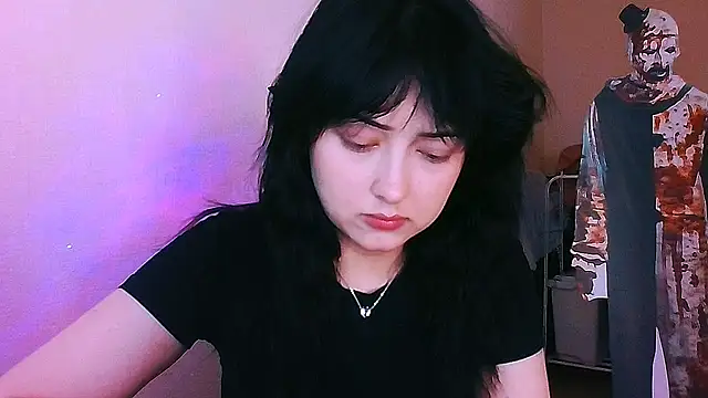 Snapshot of Katarina_Fox_ chatting on March 31, 11:10 am Katarina Fox online show from March 31, 11:10 am