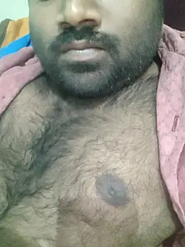 Snapshot of Vikram_rider chatting on July 21, 9:22 am Vikram rider online show from July 21, 9:22 am