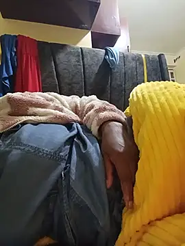 bigmumy online show from June 22, 9:12 pm