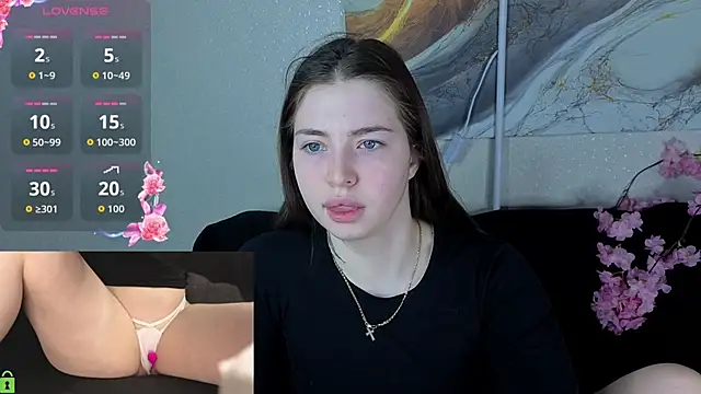 honey cherrry online show from April 28, 1:48 am