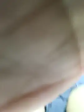 Snapshot of CobraBach chatting on April 4, 1:37 am CobraBach online show from April 4, 1:37 am