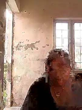 Snapshot of Raanieoy012 chatting on March 31, 1:51 am Raanieoy012 online show from March 31, 1:51 am