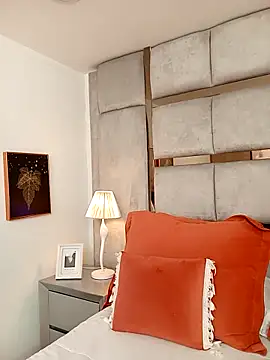 AmbarJenssen online show from April 3, 12:58 pm