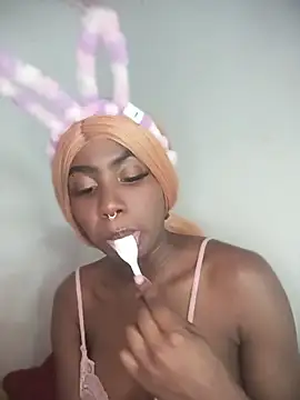 KatyBelle  online show from May 26, 6:48 pm