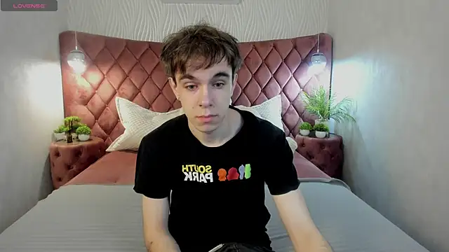 DaveBevy online show from April 3, 5:16 am