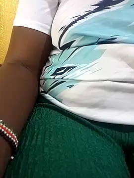 Echaxy online show from May 2, 7:41 pm
