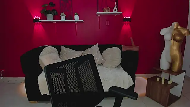 Sofia Velvetx online show from June 11, 2:26 pm
