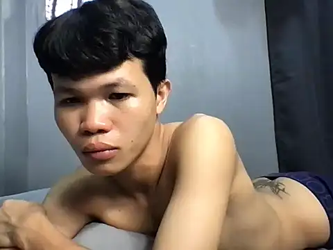 Snapshot of crazyasiantwink1 chatting on March 31, 11:38 pm crazyasiantwink1 online show from March 31, 11:38 pm