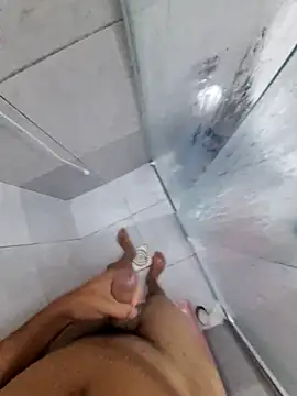 Snapshot of Anonimo-misterioso chatting on April 1, 12:00 am Anonimo-misterioso online show from April 1, 12:00 am