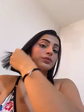 Snapshot of JessieAdams__ chatting on March 30, 8:21 pm JessieAdams online show from March 30, 8:21 pm