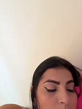 Snapshot of JessieAdams__ chatting on April 1, 6:16 pm JessieAdams online show from April 1, 6:16 pm