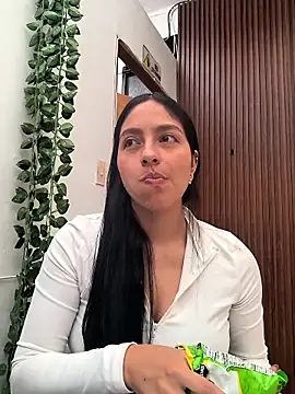 SophiaCastro09  online show from May 22, 3:50 pm