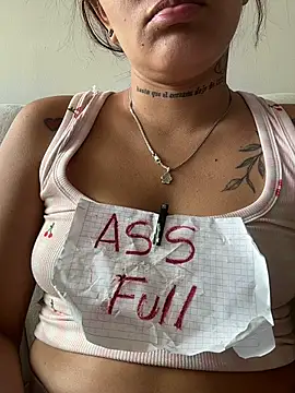 Snapshot of Slut_Dirty_Nasty1 chatting on March 29, 8:42 pm Slut Dirty Nasty1 online show from March 29, 8:42 pm