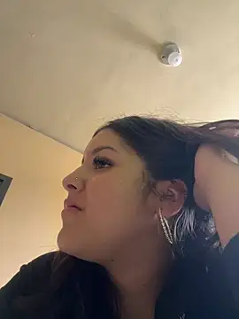 Norabyxxx online show from May 17, 4:47 pm