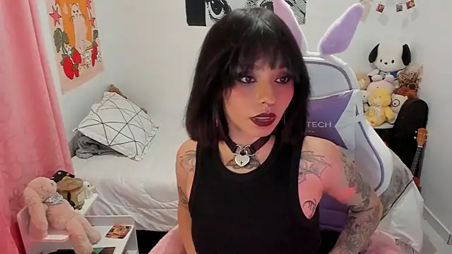 Snapshot of bunny_pao chatting on April 21, 4:08 am bunny pao online show from April 21, 4:08 am