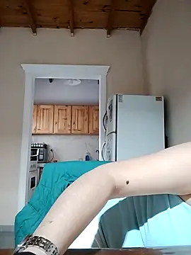 Busty lorena online show from May 6, 11:48 am