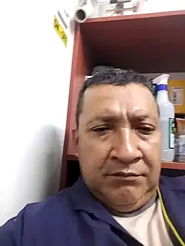 Snapshot of Pachito1976 chatting on April 6, 12:08 am Pachito1976 online show from April 6, 12:08 am