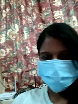 Snapshot of Tamil_Hot_Thara chatting on June 6, 6:18 am Tamil Hot Thara online show from June 6, 6:18 am